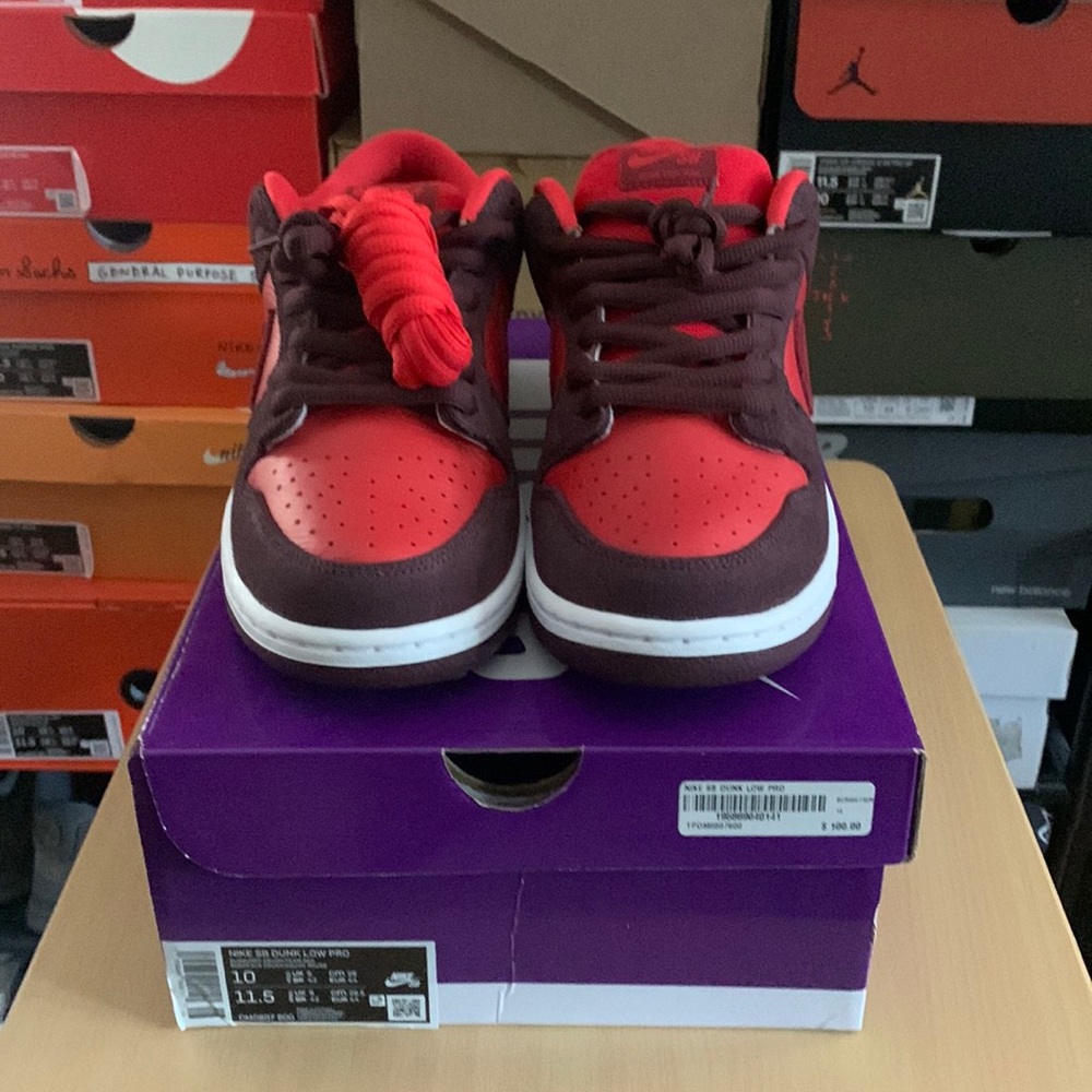 Nike SB “Cherry”